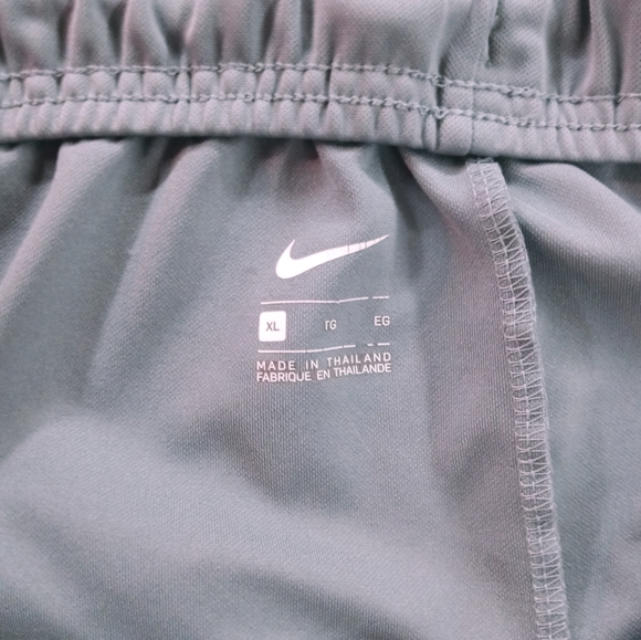Men's Nike Track Pants - Picture 4 of 5
